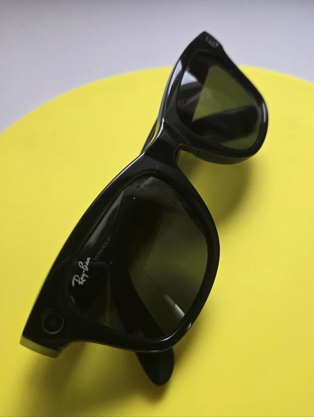 Ray-Ban Meta (Gen 1), Wayfarer, Large Matte Black | Smart AI Glasses - Picture 2 of 9